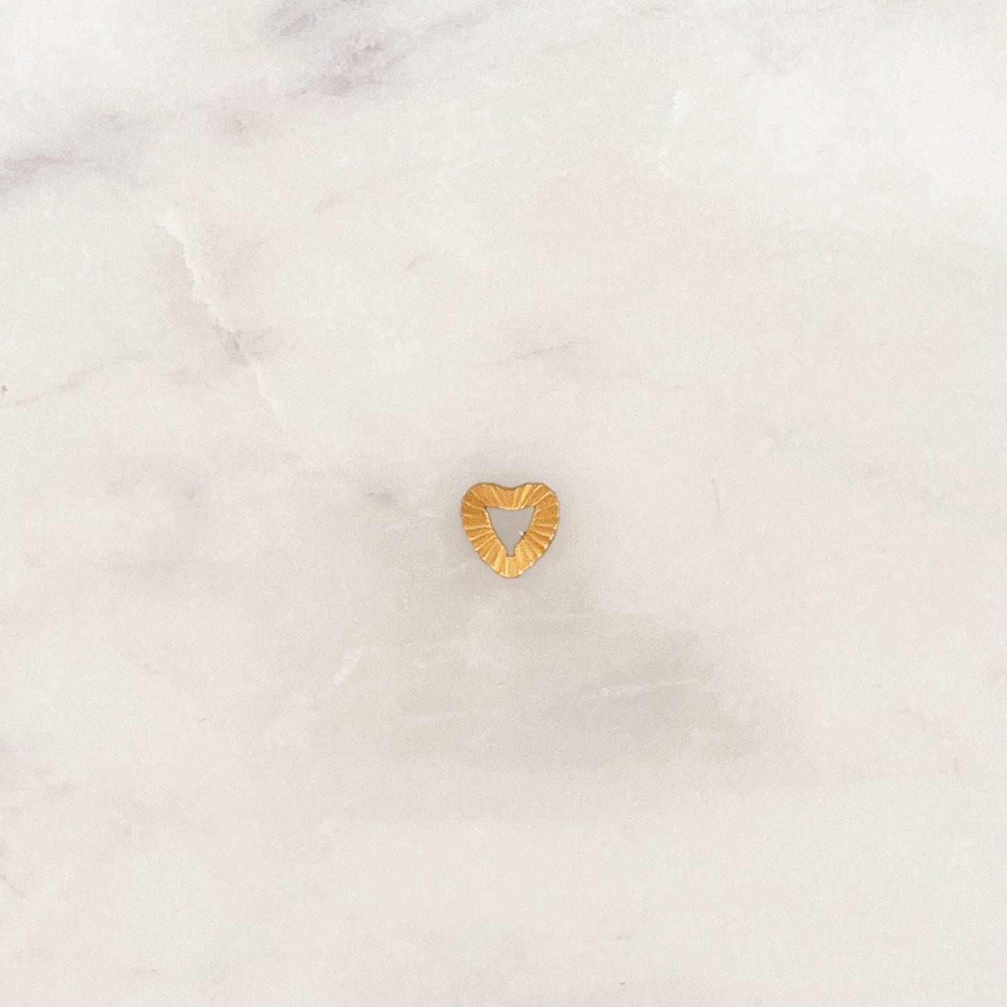 Earstud Textured Heart Earstud Textured Heart