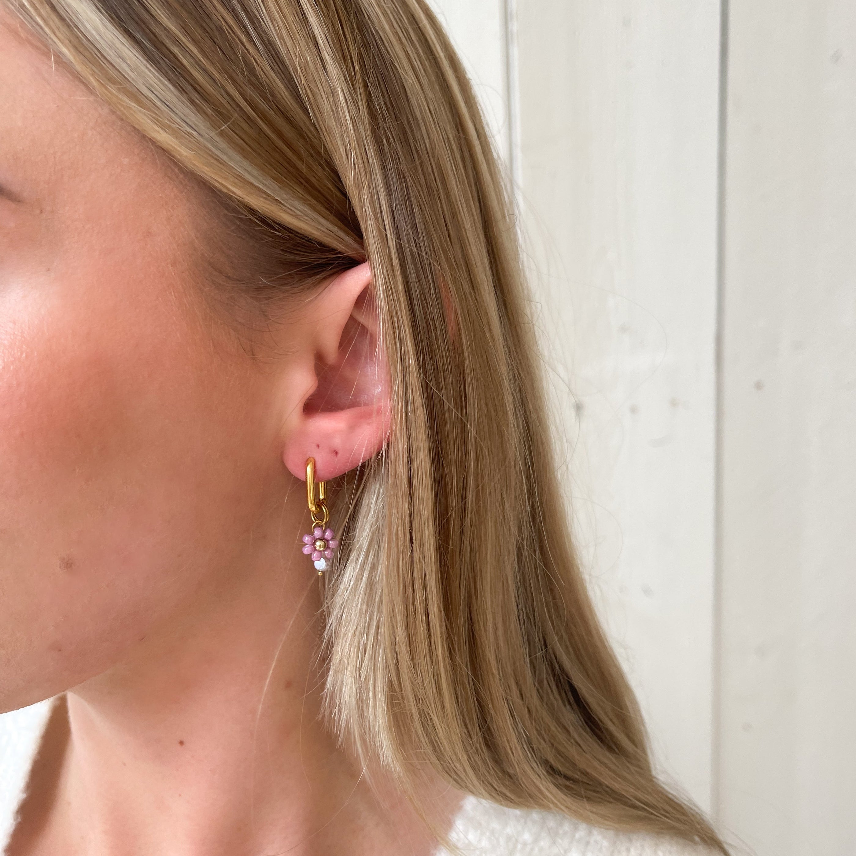 DYO Purple Beads Flower DYO Purple Beads Flower