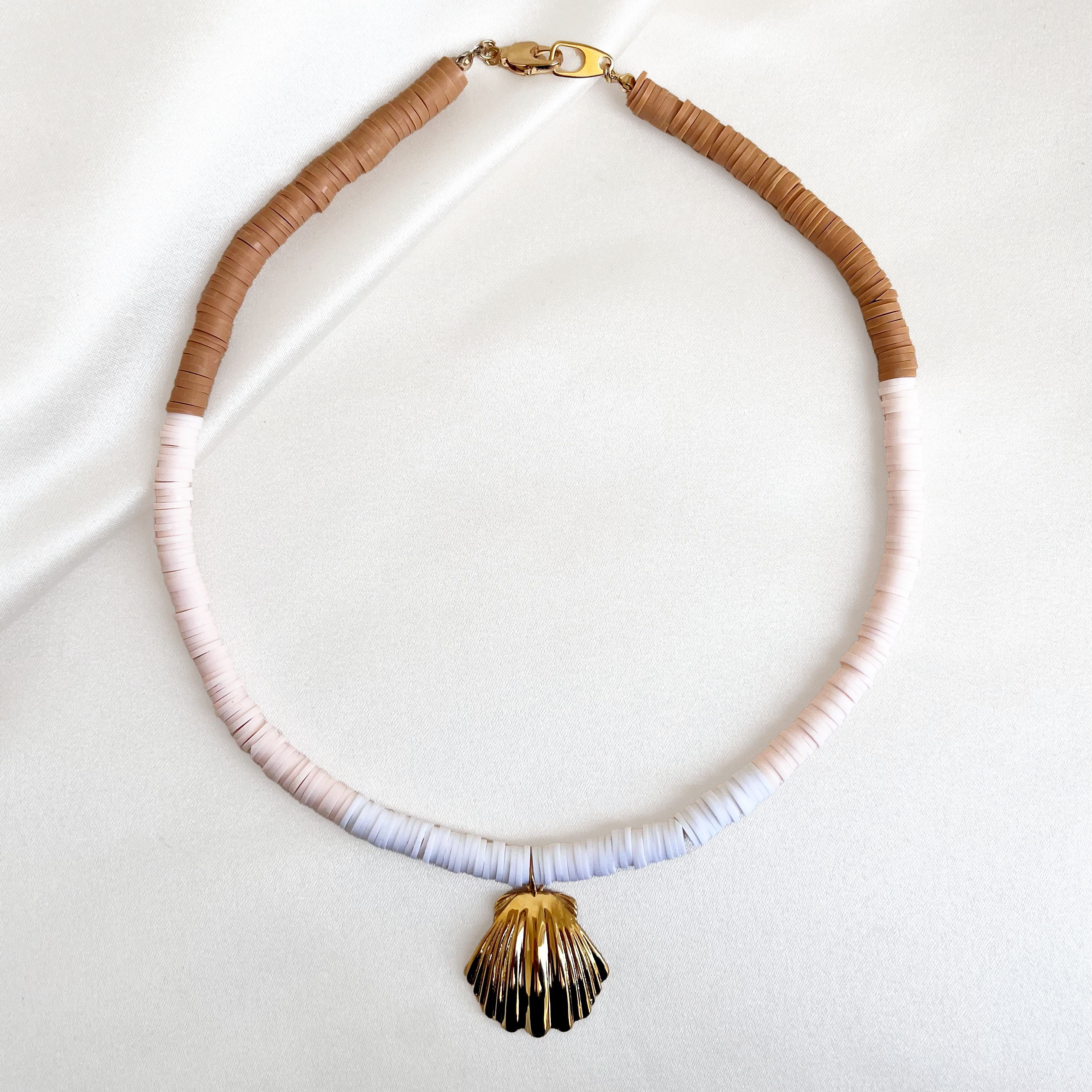 Surf Necklace Big Scallop Surf Necklace Big Scallop