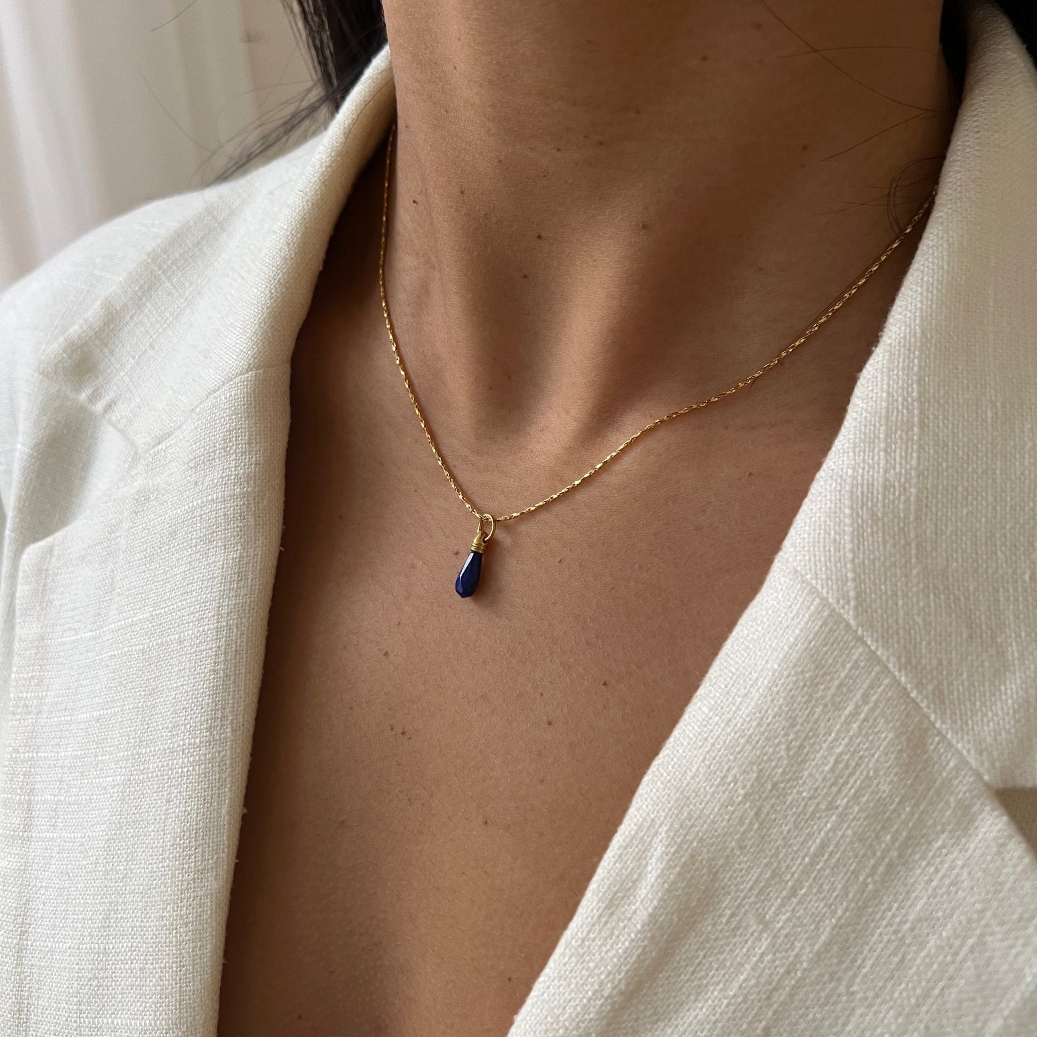 Necklace Manifest Stone Sodalite - ByNouck Jewelry Necklace Manifest Stone Sodalite - ByNouck Jewelry