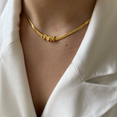 Collier Plat à Initiales Amour