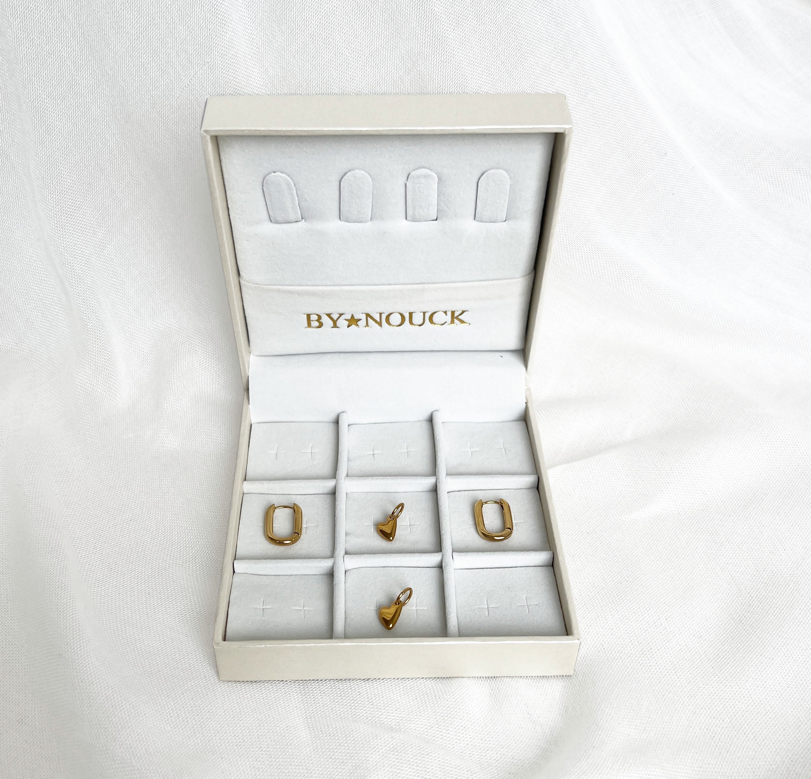 Ensemble de boucles d'oreilles coeur d'amour