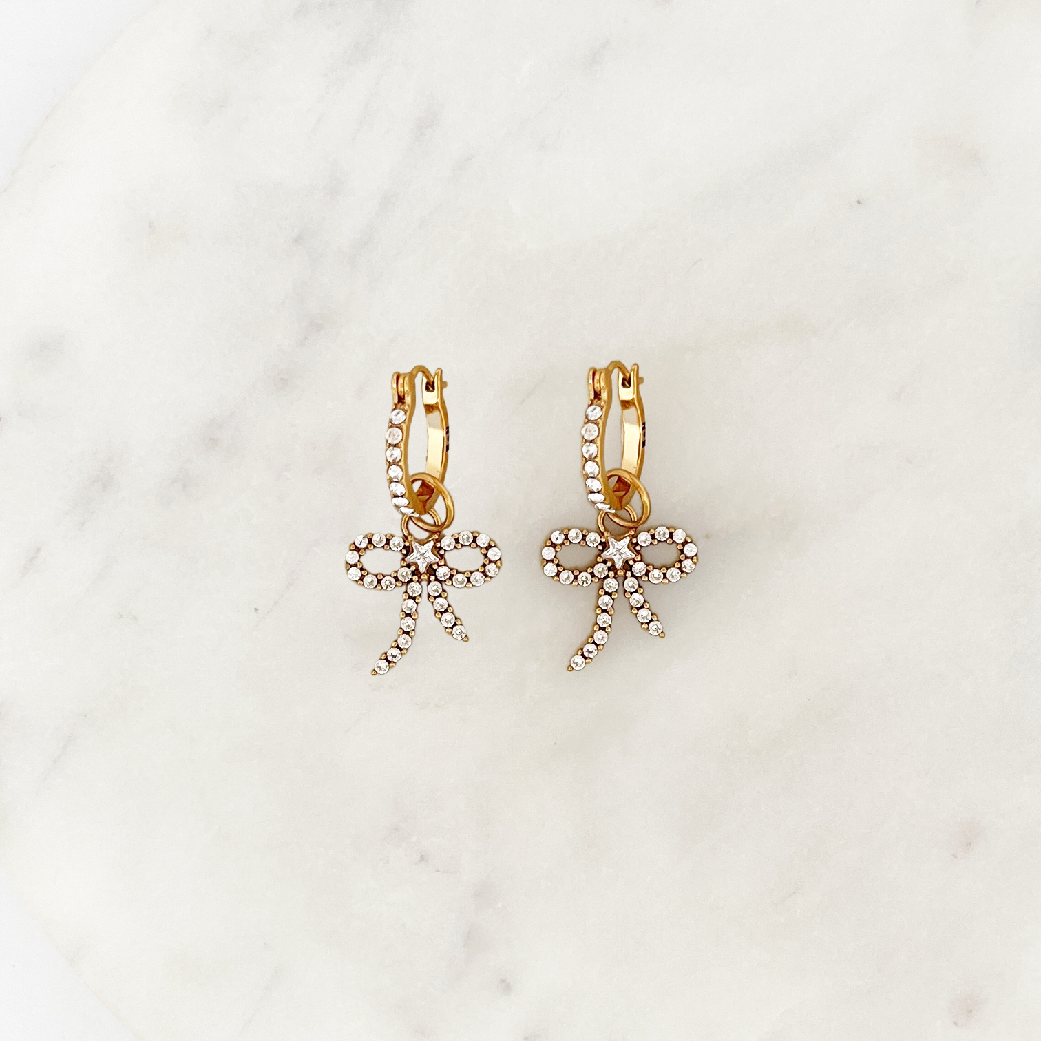 Earring set shiny bows