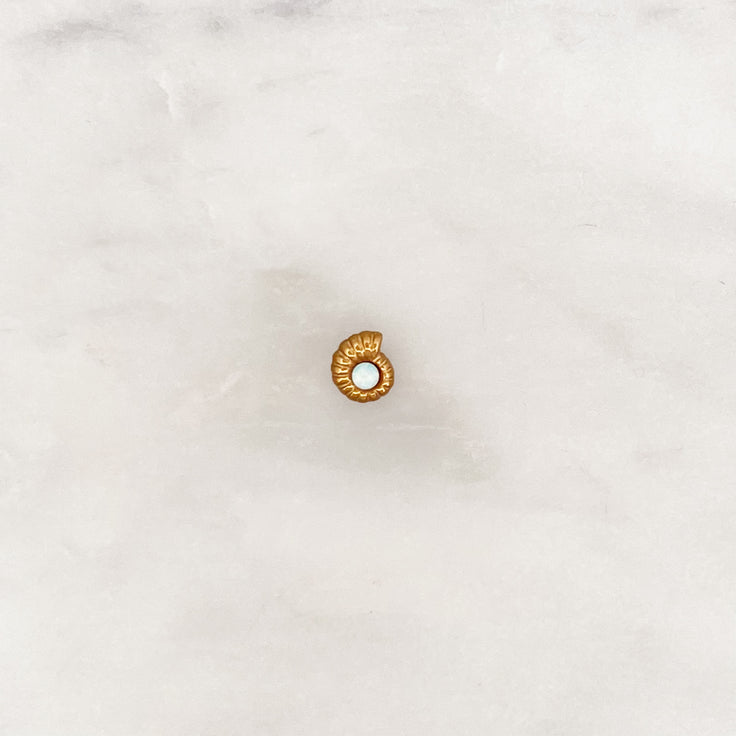 Earstud Opal Moonshell