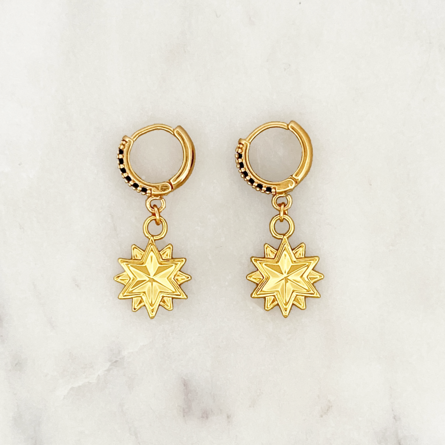 Anneaux d'oreille Double étoiles Onyx