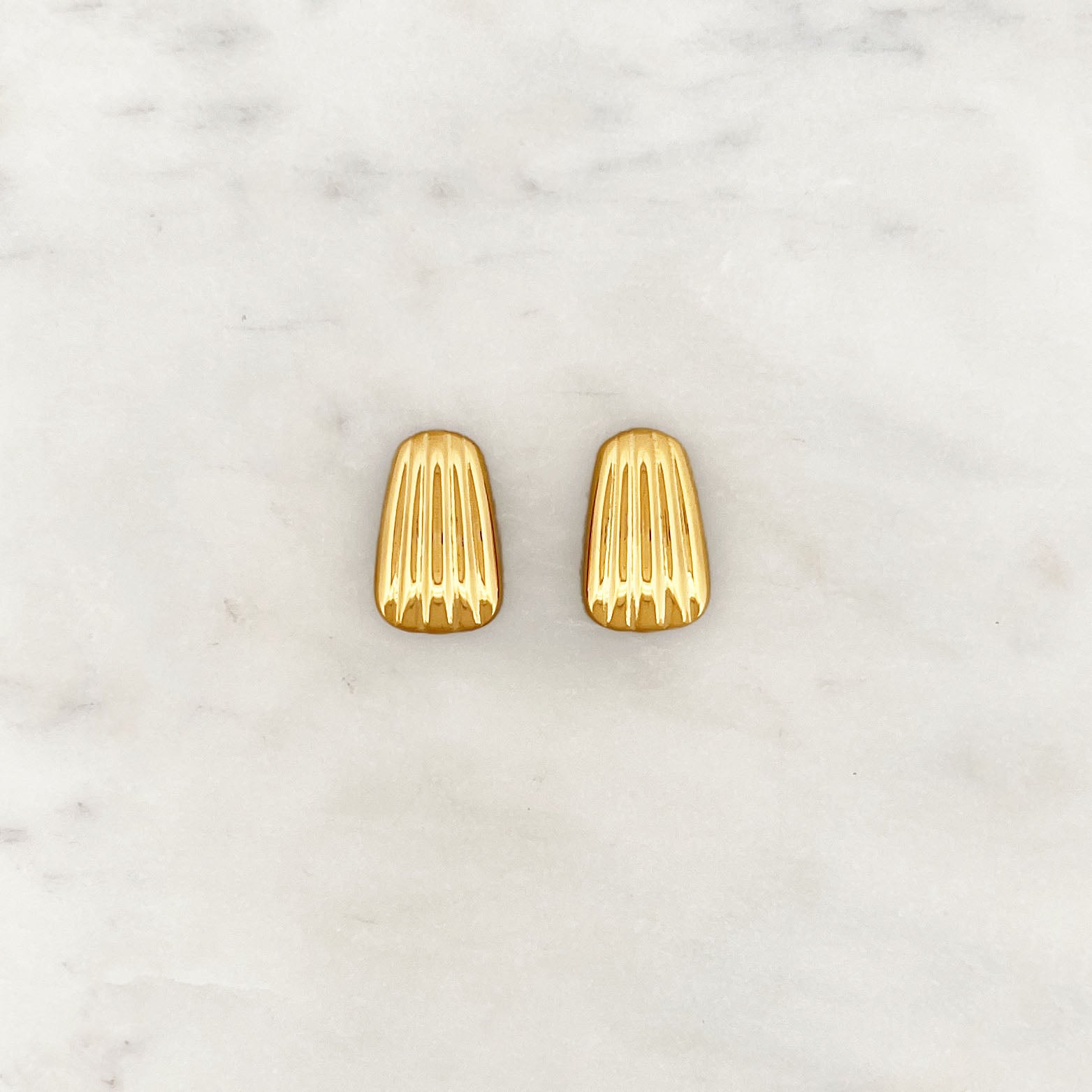 Wave Earstud Set