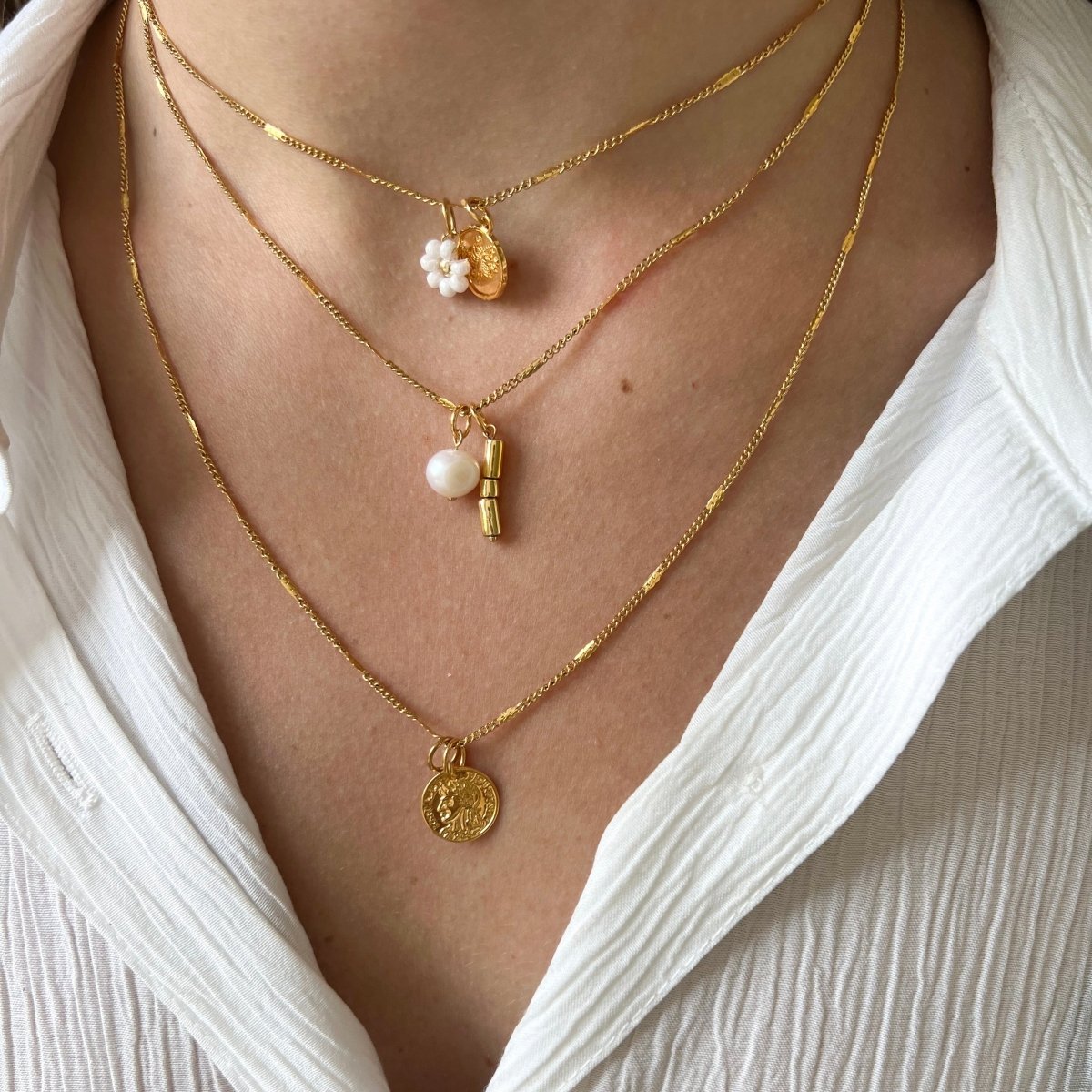 Base Fine Signet Necklace - ByNouck Jewelry