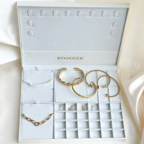 Collection box bracelets