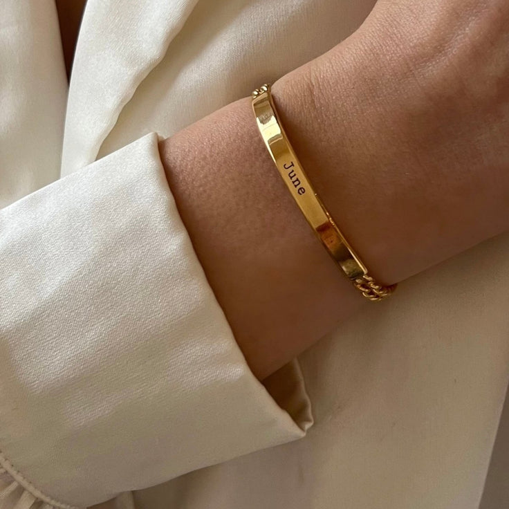 Engrave Bracelet Twisted Bangle - ByNouck Jewelry