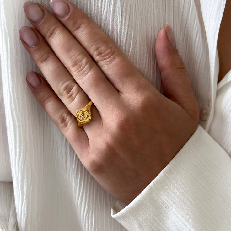 Palm Amulet Ring - ByNouck Jewelry