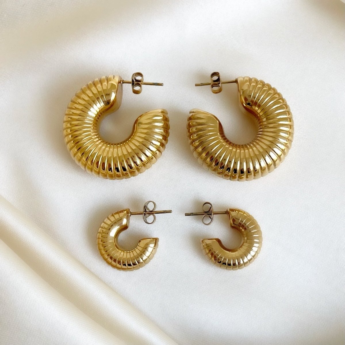 Thread Hoop Set - ByNouck Jewelry