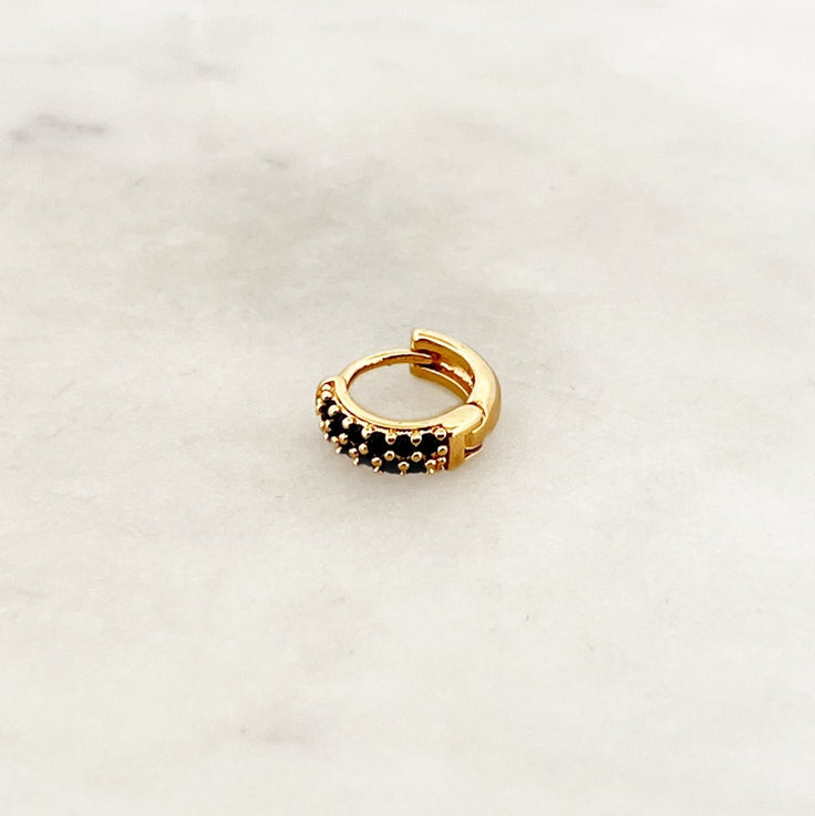 Tiny Hoop Onyx - ByNouck Jewelry
