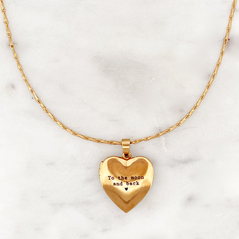 Necklace Engrave Heart Medallion